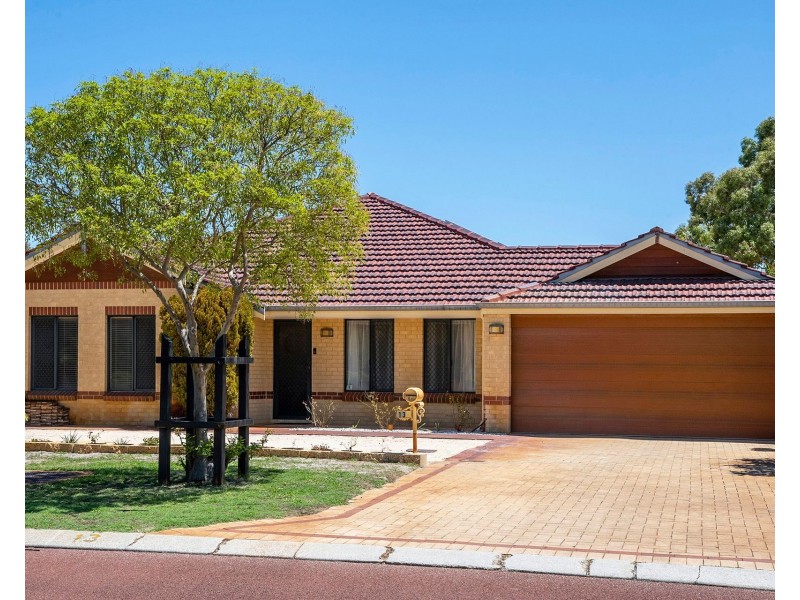 13 Foxton Blvd, High Wycombe WA 6057