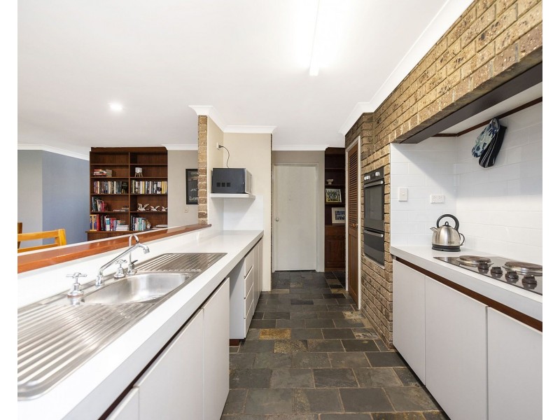 33 Perrin Way, High Wycombe WA 6057