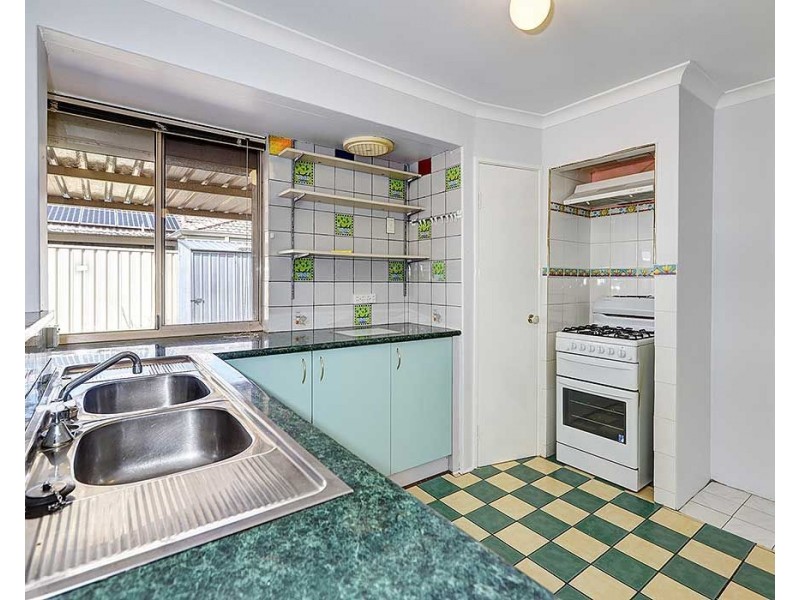 72 Lewis Jones Cross, Stratton WA 6056