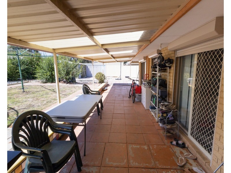 72 Lewis Jones Cross, Stratton WA 6056