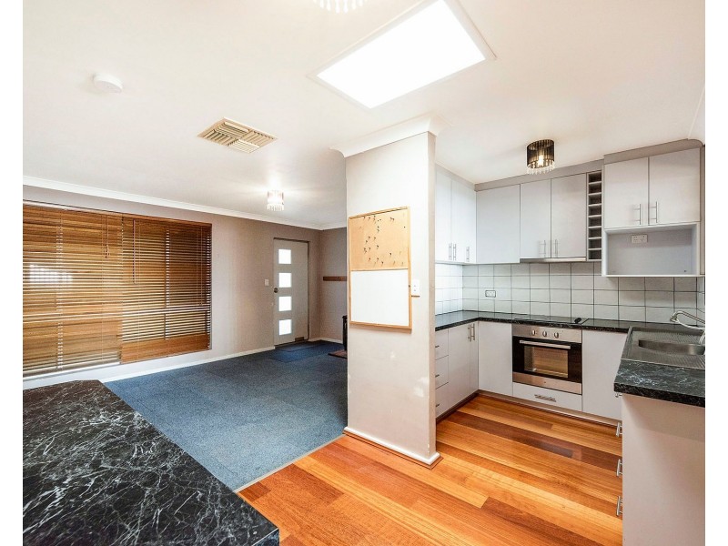 1 Penn Place, Koongamia WA 6056