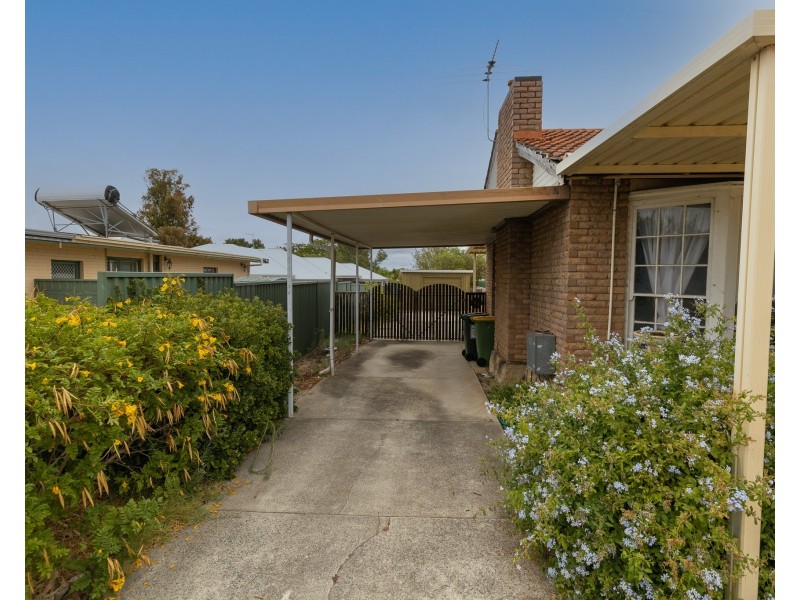 19 Newburn Road, High Wycombe WA 6057