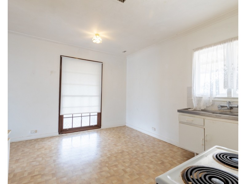 19 Newburn Road, High Wycombe WA 6057