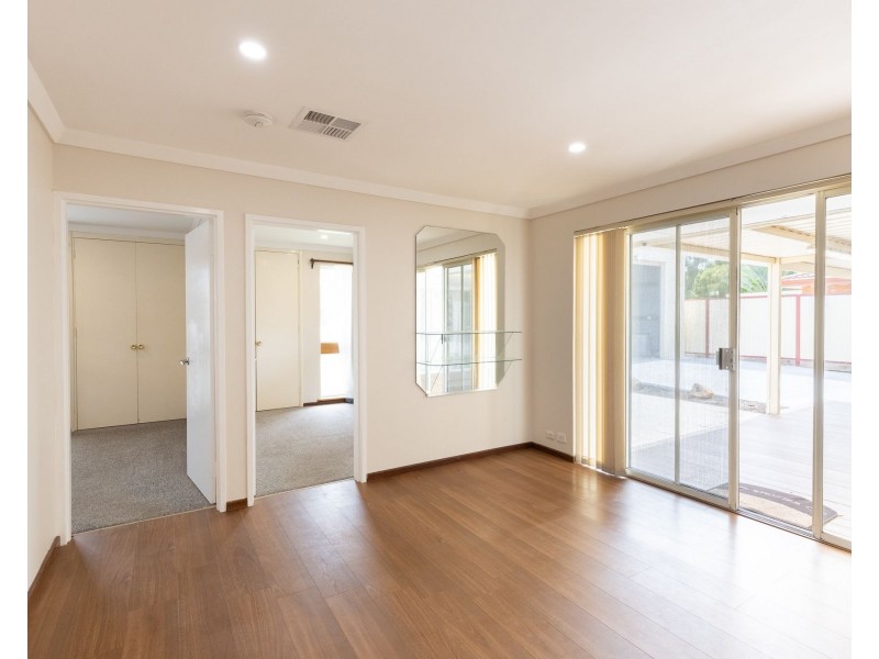 21 Bauhinia Road, Forrestfield WA 6058