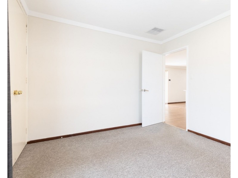 21 Bauhinia Road, Forrestfield WA 6058
