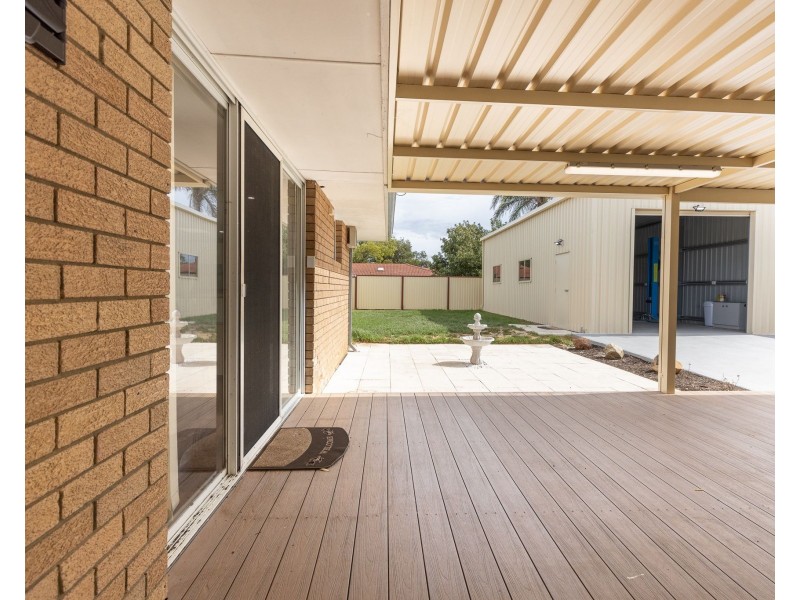 21 Bauhinia Road, Forrestfield WA 6058