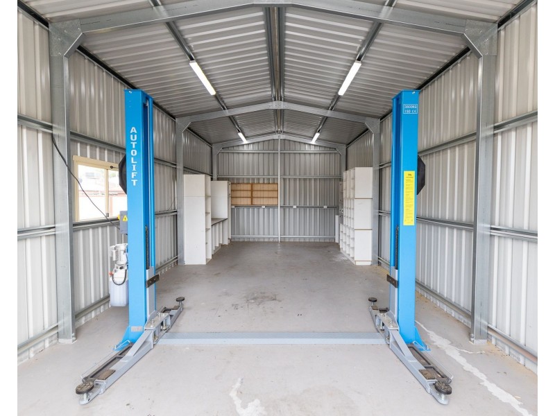 21 Bauhinia Road, Forrestfield WA 6058