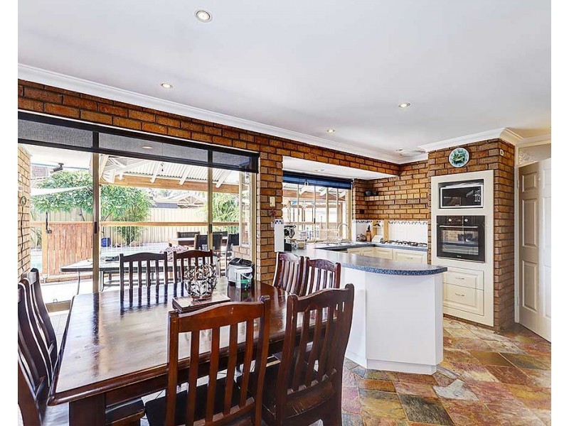 35 Pelican Loop, High Wycombe WA 6057