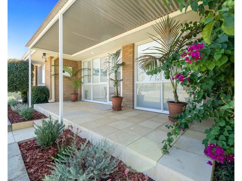19 Birchington Street, Beckenham WA 6107