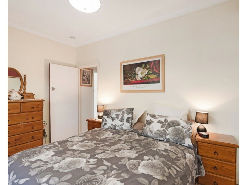 87 Sussex Road, Forrestfield WA 6058