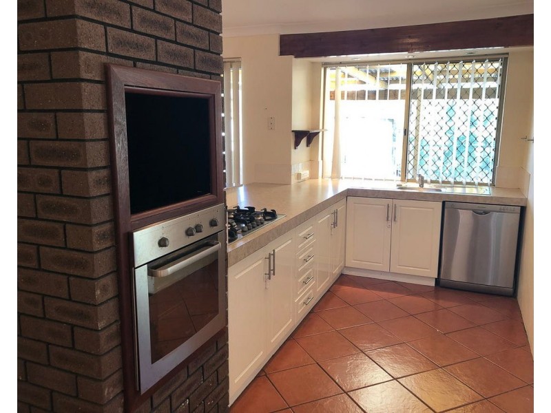 82 Newburn Road, High Wycombe WA 6057