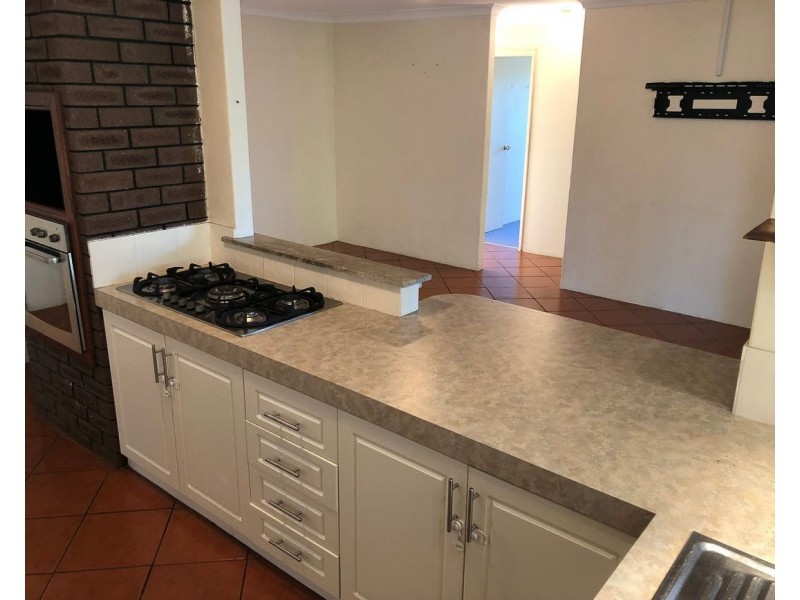 82 Newburn Road, High Wycombe WA 6057