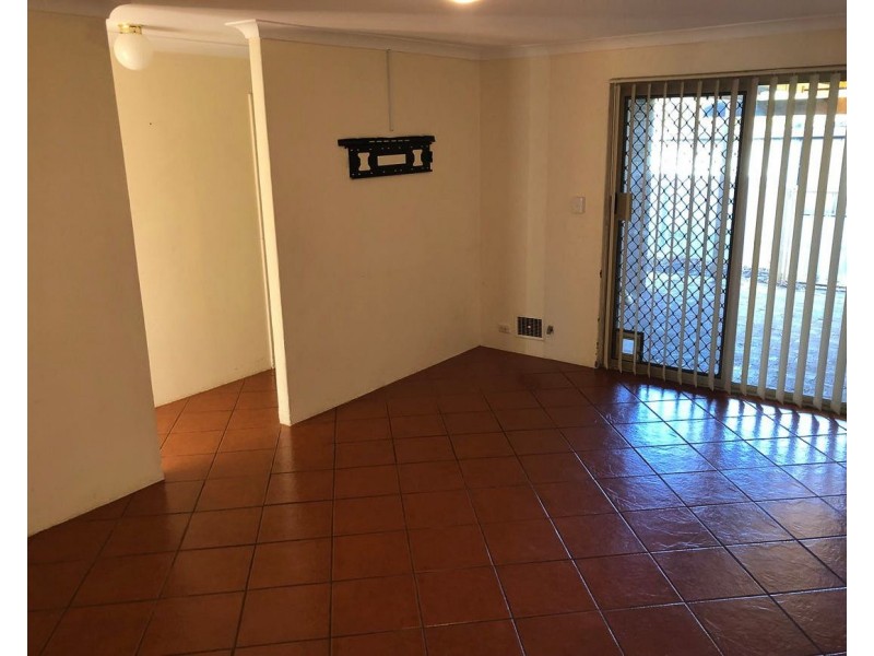 82 Newburn Road, High Wycombe WA 6057