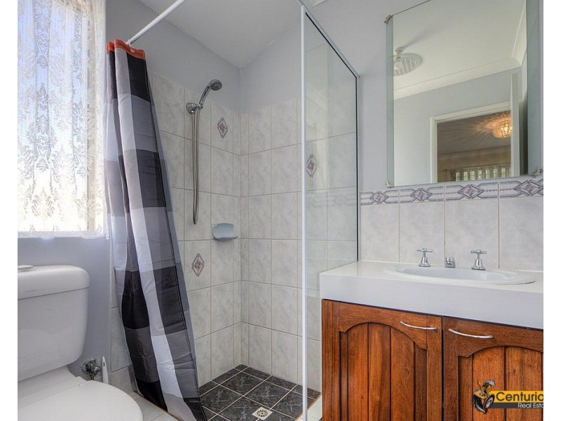 28 Coorain Street, Maddington WA 6109