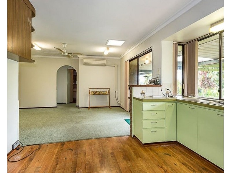 9 Tallerack Way, Forrestfield WA 6058