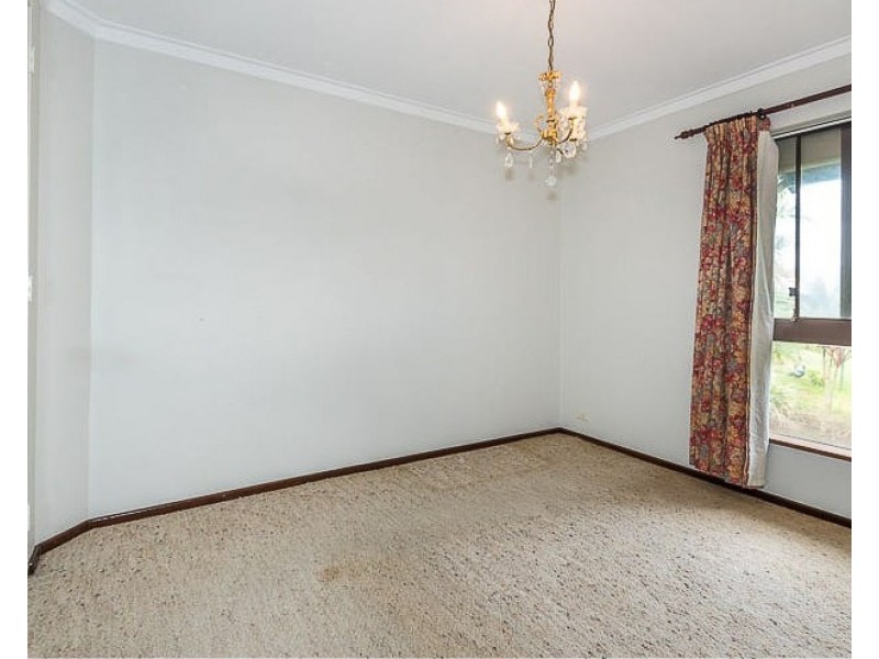 9 Tallerack Way, Forrestfield WA 6058