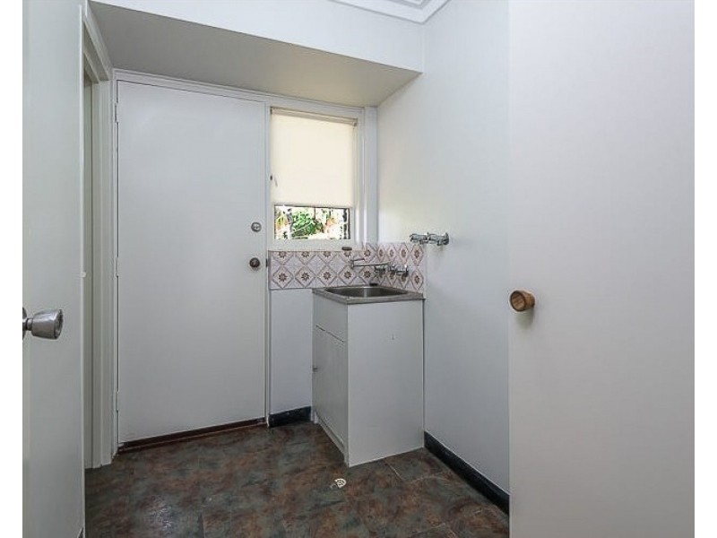 9 Tallerack Way, Forrestfield WA 6058