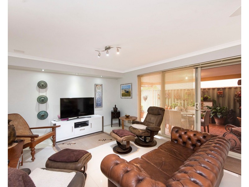 50 Upwood Circle, High Wycombe WA 6057