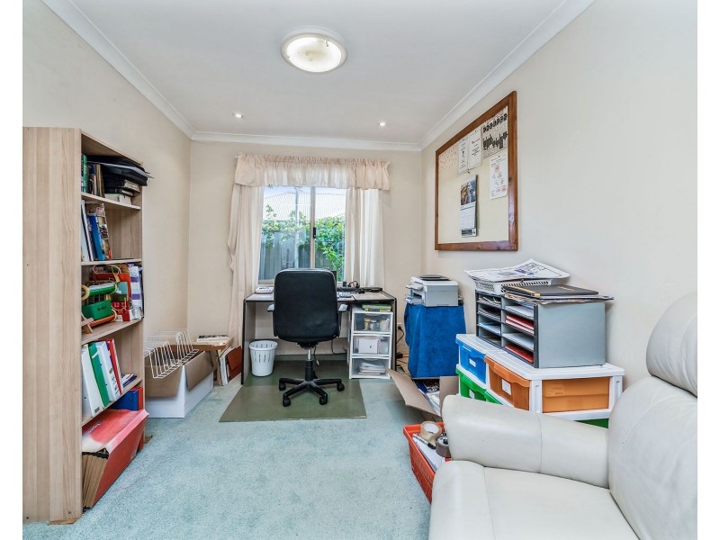 7 Cyril Road, High Wycombe WA 6057