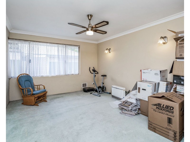 7 Cyril Road, High Wycombe WA 6057