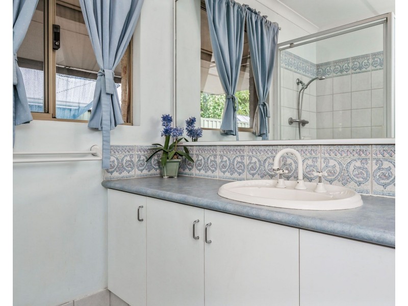 7 Cyril Road, High Wycombe WA 6057