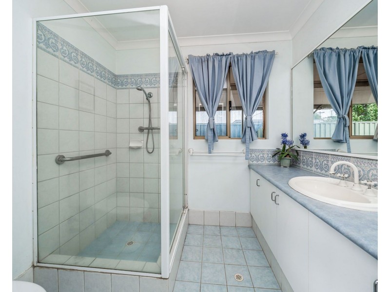 7 Cyril Road, High Wycombe WA 6057