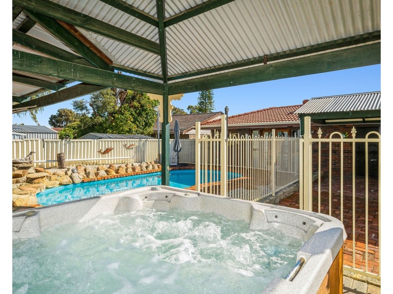 52 Allamanda Way, Forrestfield WA 6058