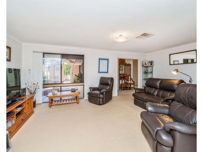 52 Allamanda Way, Forrestfield WA 6058