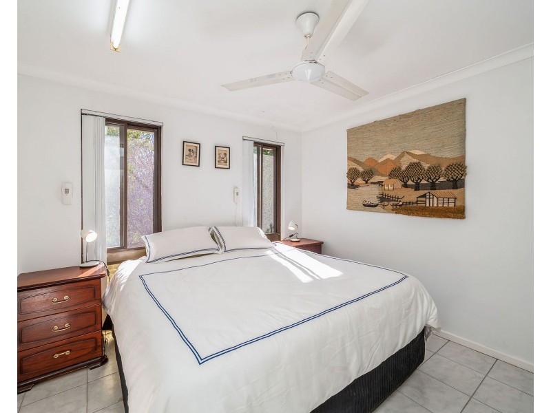 52 Allamanda Way, Forrestfield WA 6058