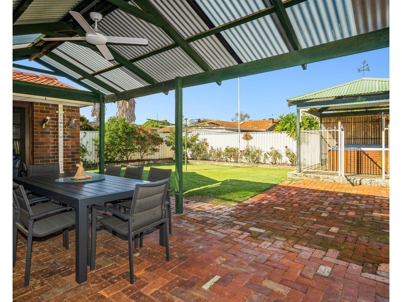 52 Allamanda Way, Forrestfield WA 6058