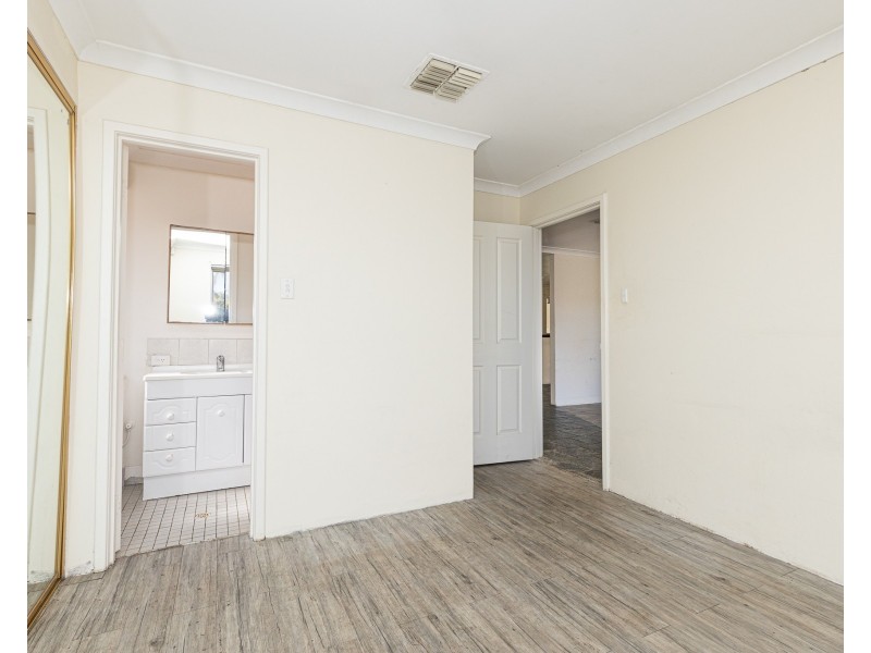 64 Durrant Way, High Wycombe WA 6057
