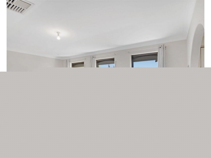 12 Coachwood Way, Maddington WA 6109