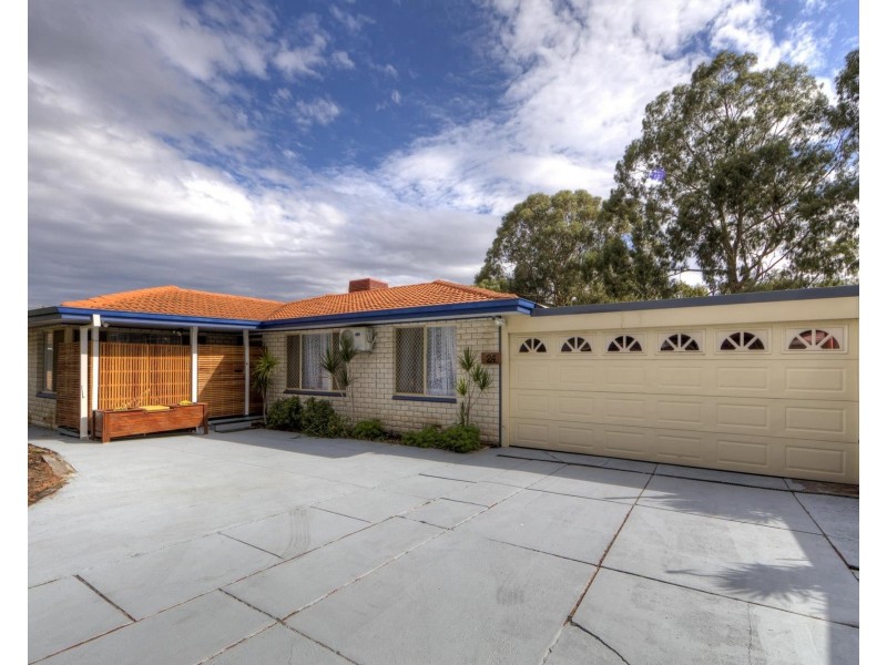 24 Gotha Way, Forrestfield WA 6058