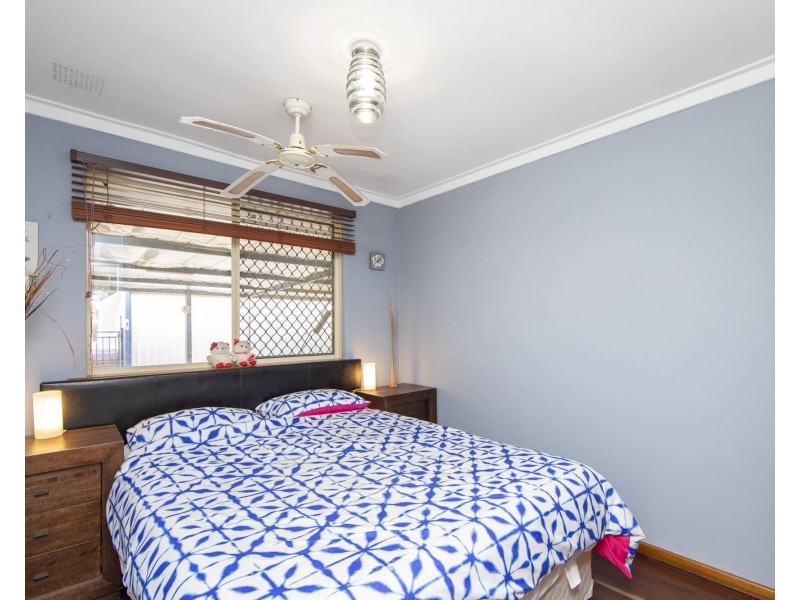 24 Gotha Way, Forrestfield WA 6058