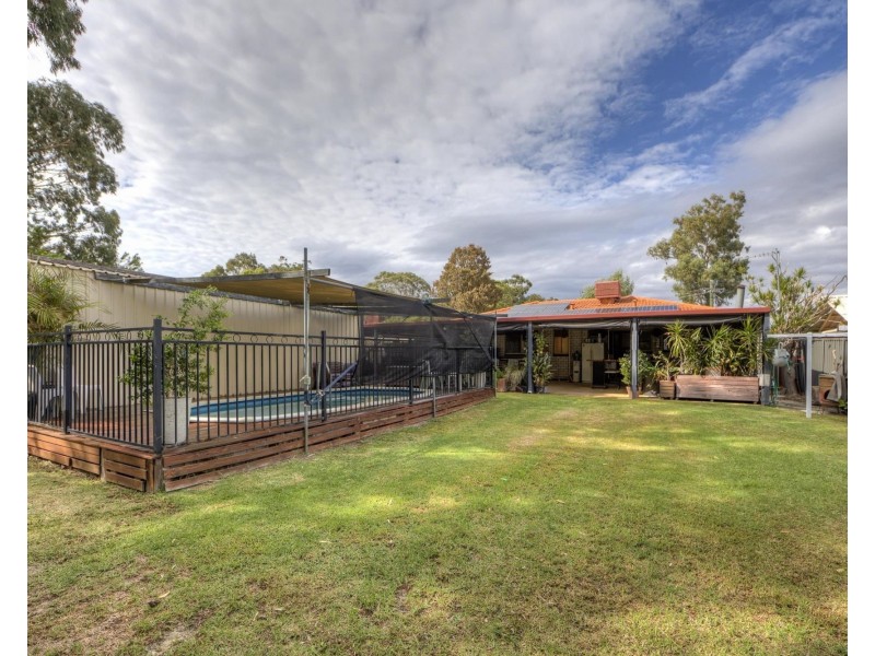24 Gotha Way, Forrestfield WA 6058