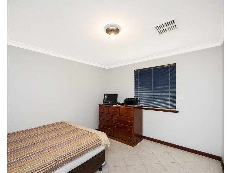 30 Robins Road, Kalamunda WA 6076