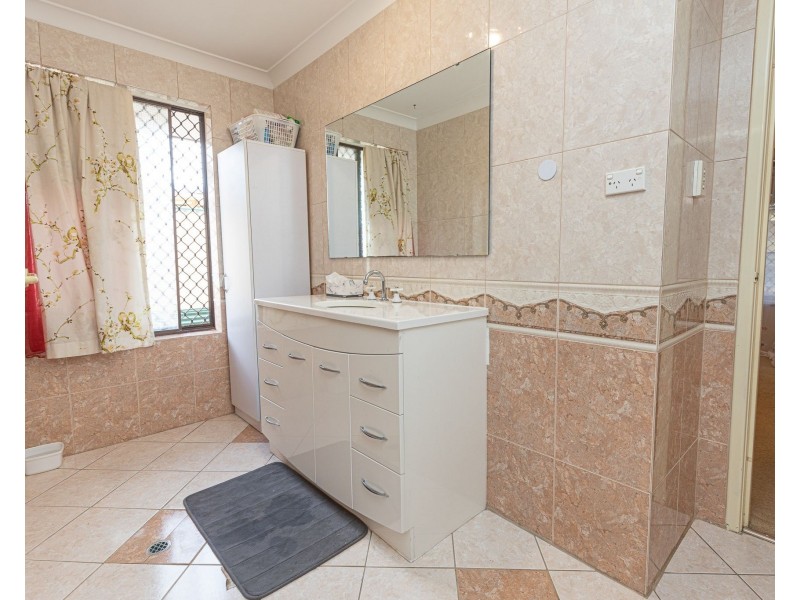 57 Golden Crescent, High Wycombe WA 6057