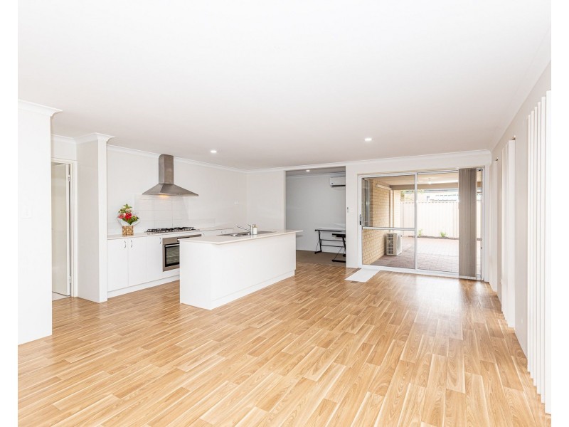 7 Carmichael Street, Beckenham WA 6107