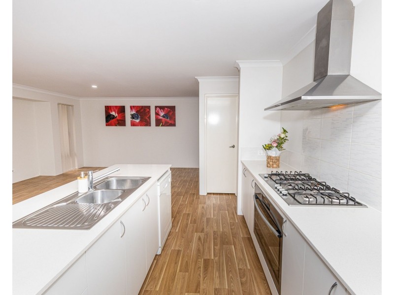 7 Carmichael Street, Beckenham WA 6107