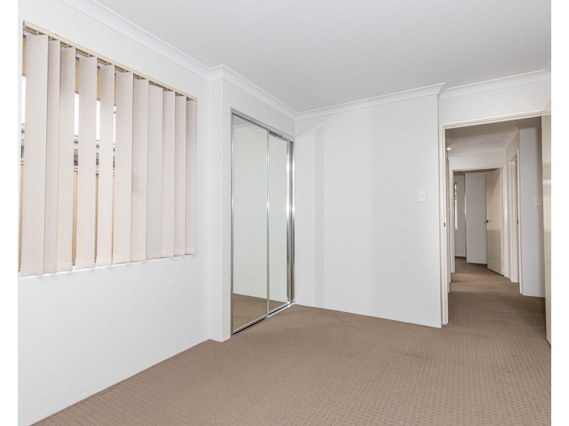 7 Carmichael Street, Beckenham WA 6107