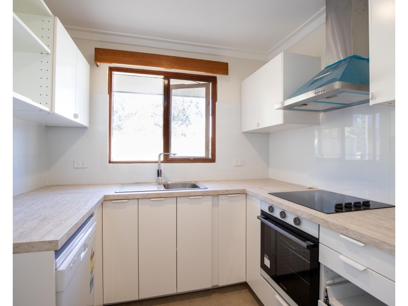 247 Grove Road, Lesmurdie WA 6076