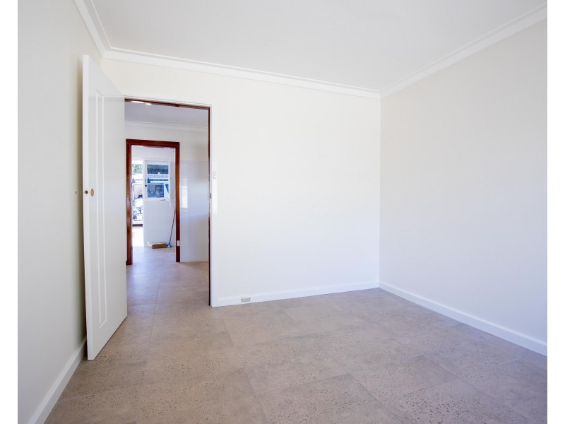 247 Grove Road, Lesmurdie WA 6076