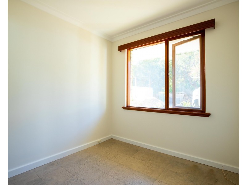 247 Grove Road, Lesmurdie WA 6076