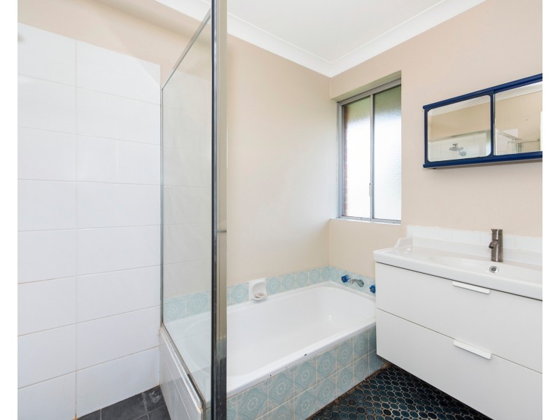 35 Tarata Way, Forrestfield WA 6058