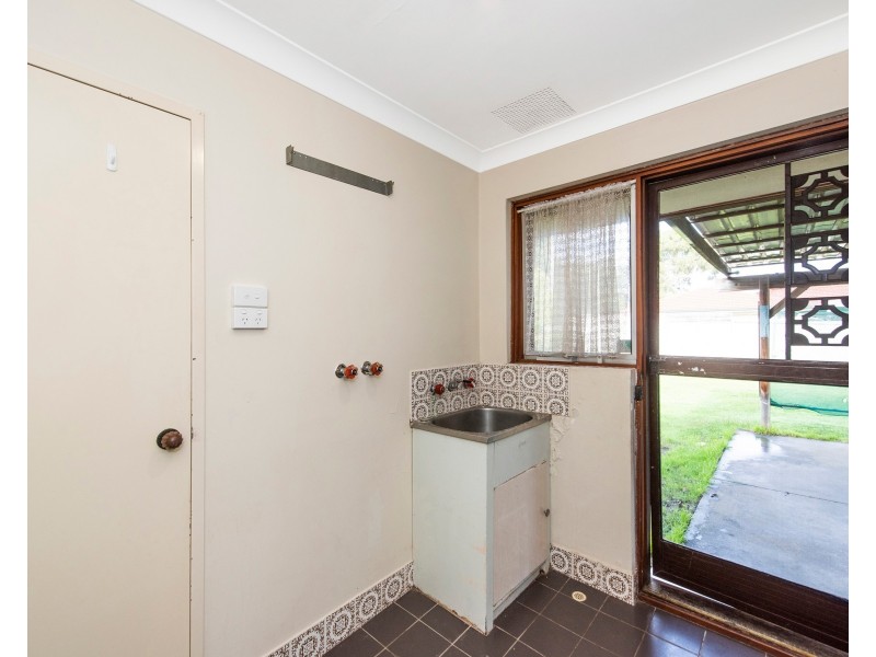 35 Tarata Way, Forrestfield WA 6058