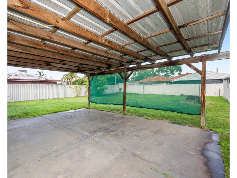 35 Tarata Way, Forrestfield WA 6058