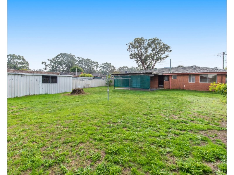 35 Tarata Way, Forrestfield WA 6058
