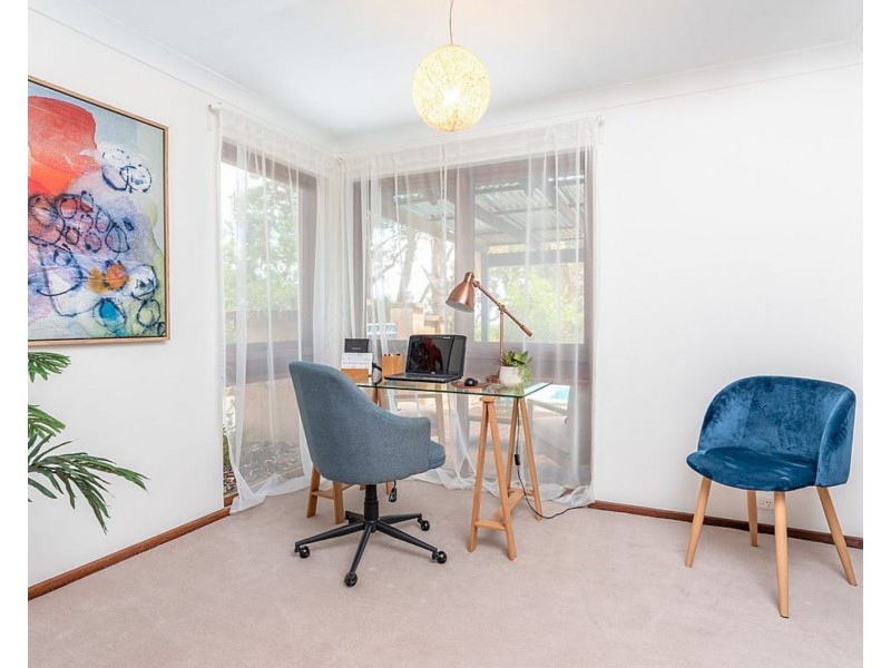 31 Girrawheen Drive, Gooseberry Hill WA 6076