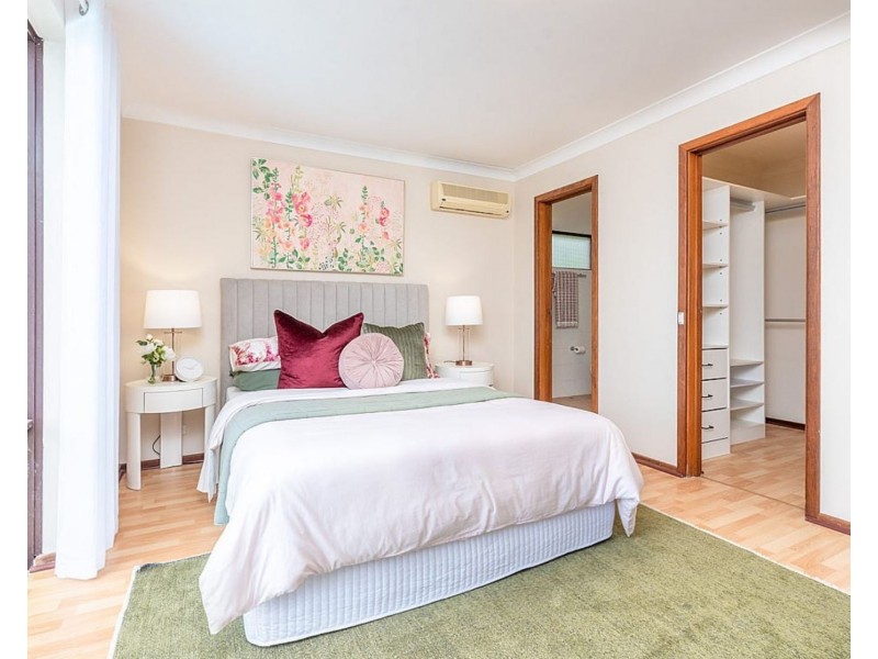 31 Girrawheen Drive, Gooseberry Hill WA 6076