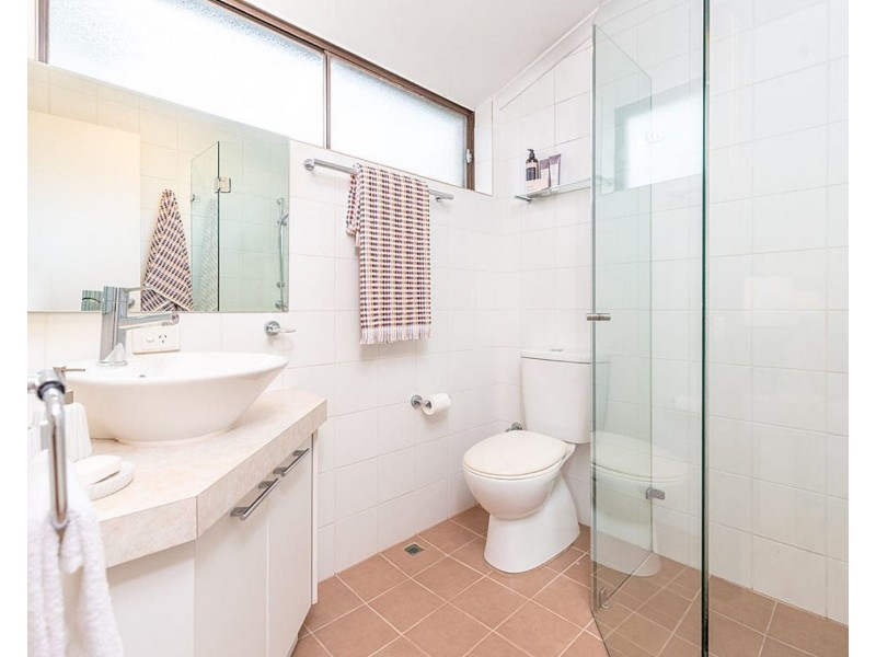 31 Girrawheen Drive, Gooseberry Hill WA 6076